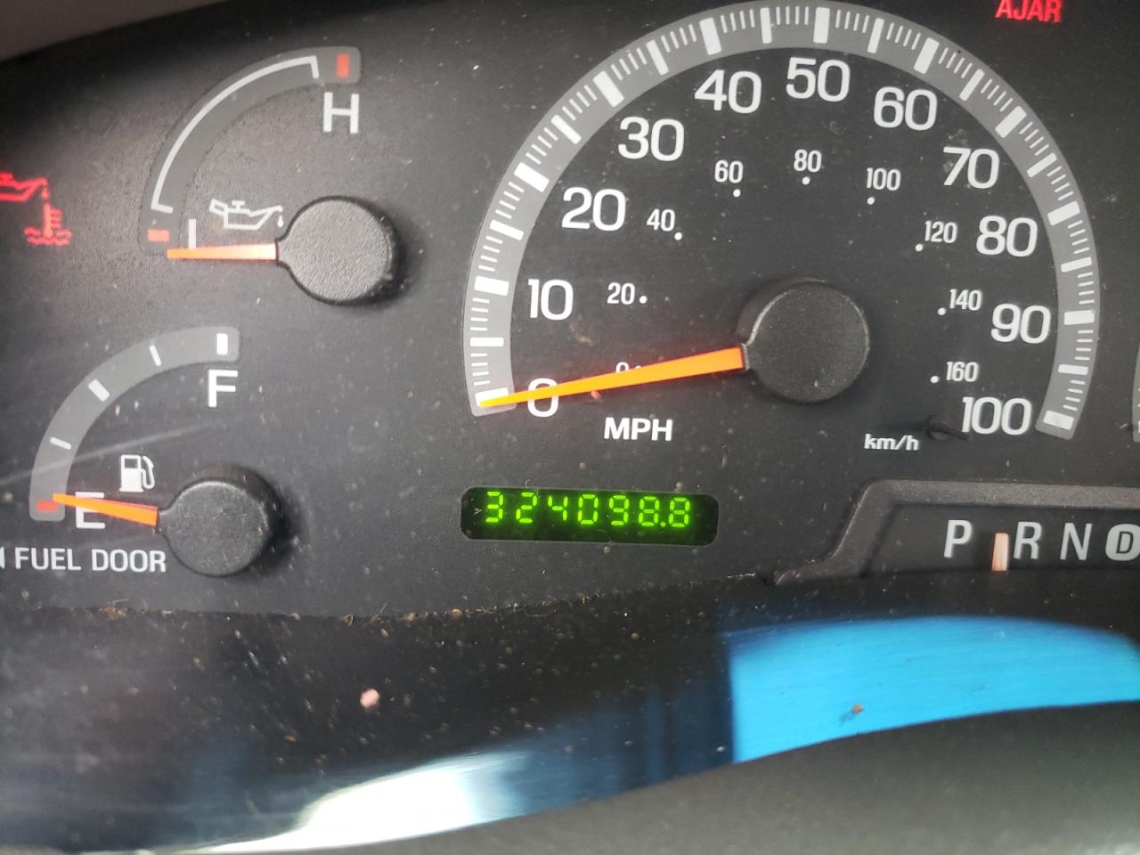 Photo 8 from auction – 1999 FORD F150 with VIN 1FTRX17W1XNA64998