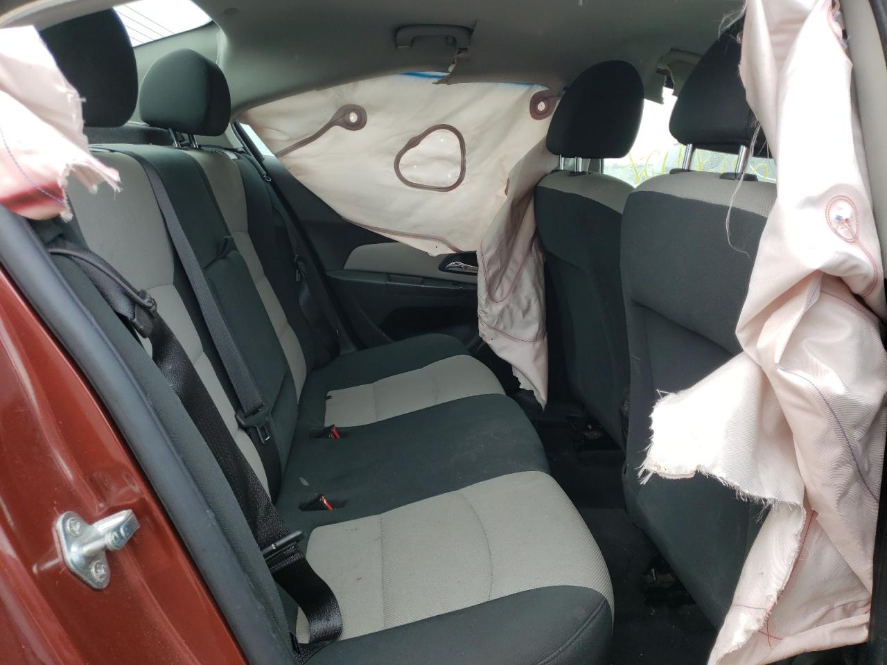 Photo 6 from auction – 2012 CHEVROLET CRUZE LS with VIN 1G1PC5SH2C7176039