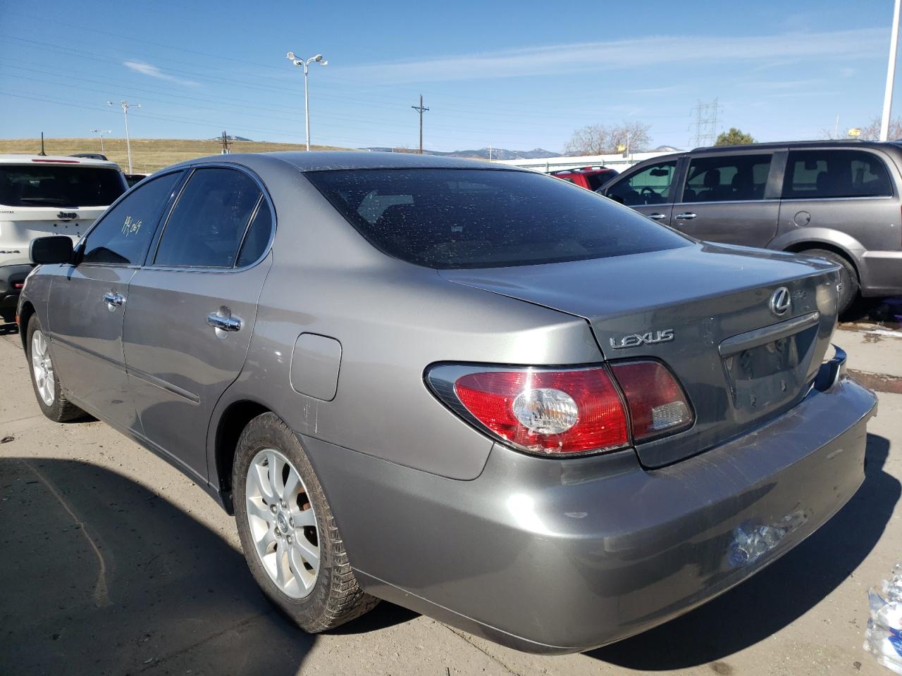Photo 3 from auction – 2002 LEXUS ES 300 with VIN JTHBF30G120022239