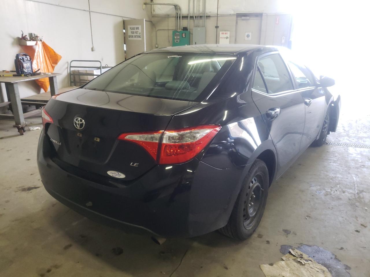 Photo 4 from auction – 2015 TOYOTA COROLLA with VIN 5YFBURHE2FP302695