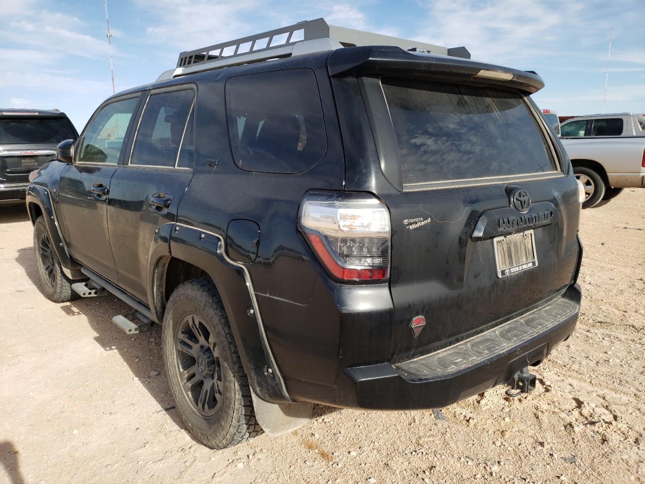 Photo 3 from auction – 2016 TOYOTA 4RUNNER SR with VIN JTEBU5JR7G5370359