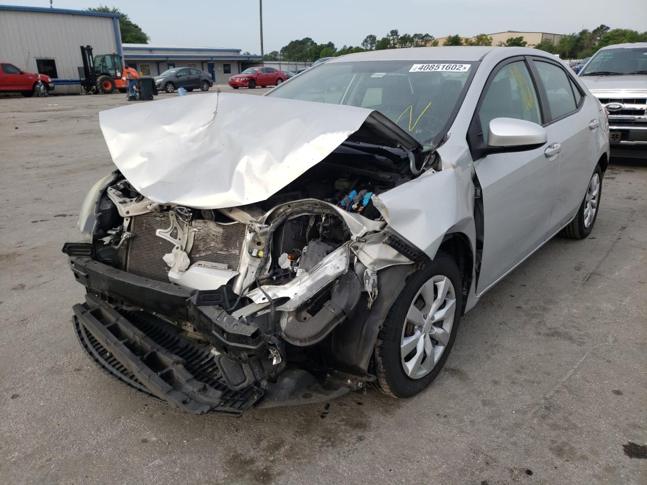 Photo 2 from auction – 2015 TOYOTA COROLLA L with VIN 2T1BURHEXFC292272