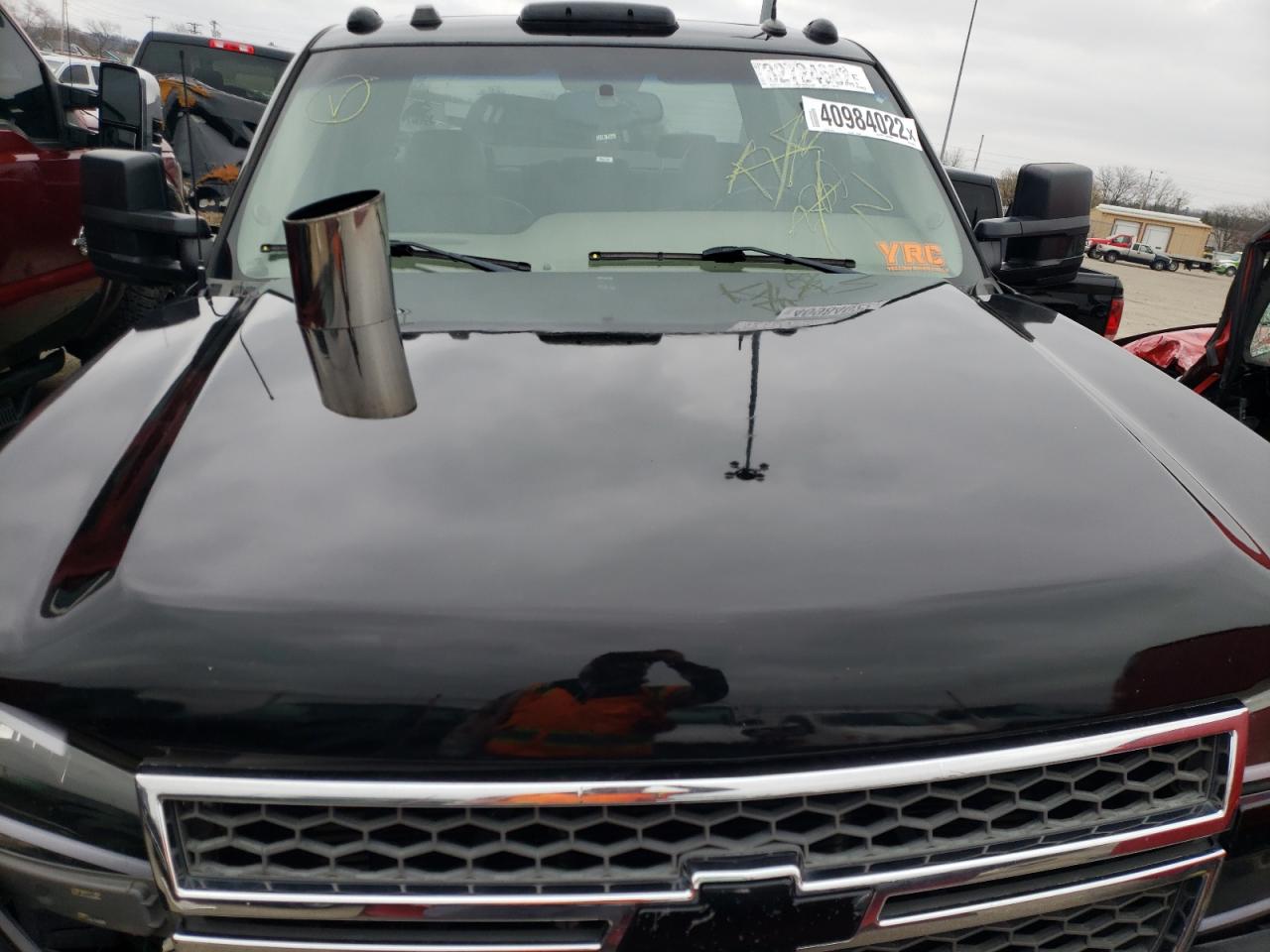 Photo 7 from auction – 2005 CHEVROLET SILVERADO with VIN 1GCHK23205F881986