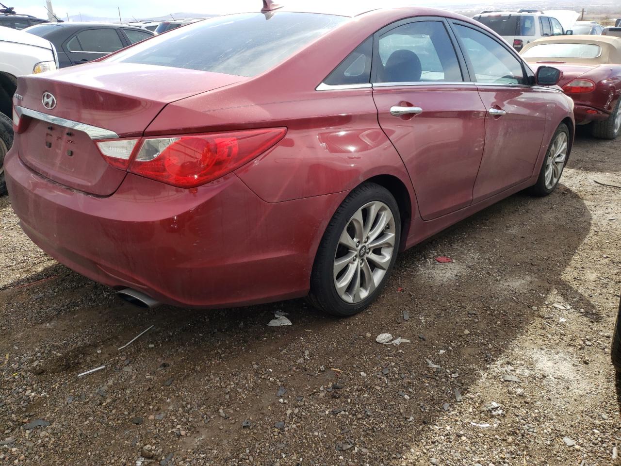 Photo 4 from auction – 2011 HYUNDAI SONATA SE with VIN 5NPEC4AC3BH306192