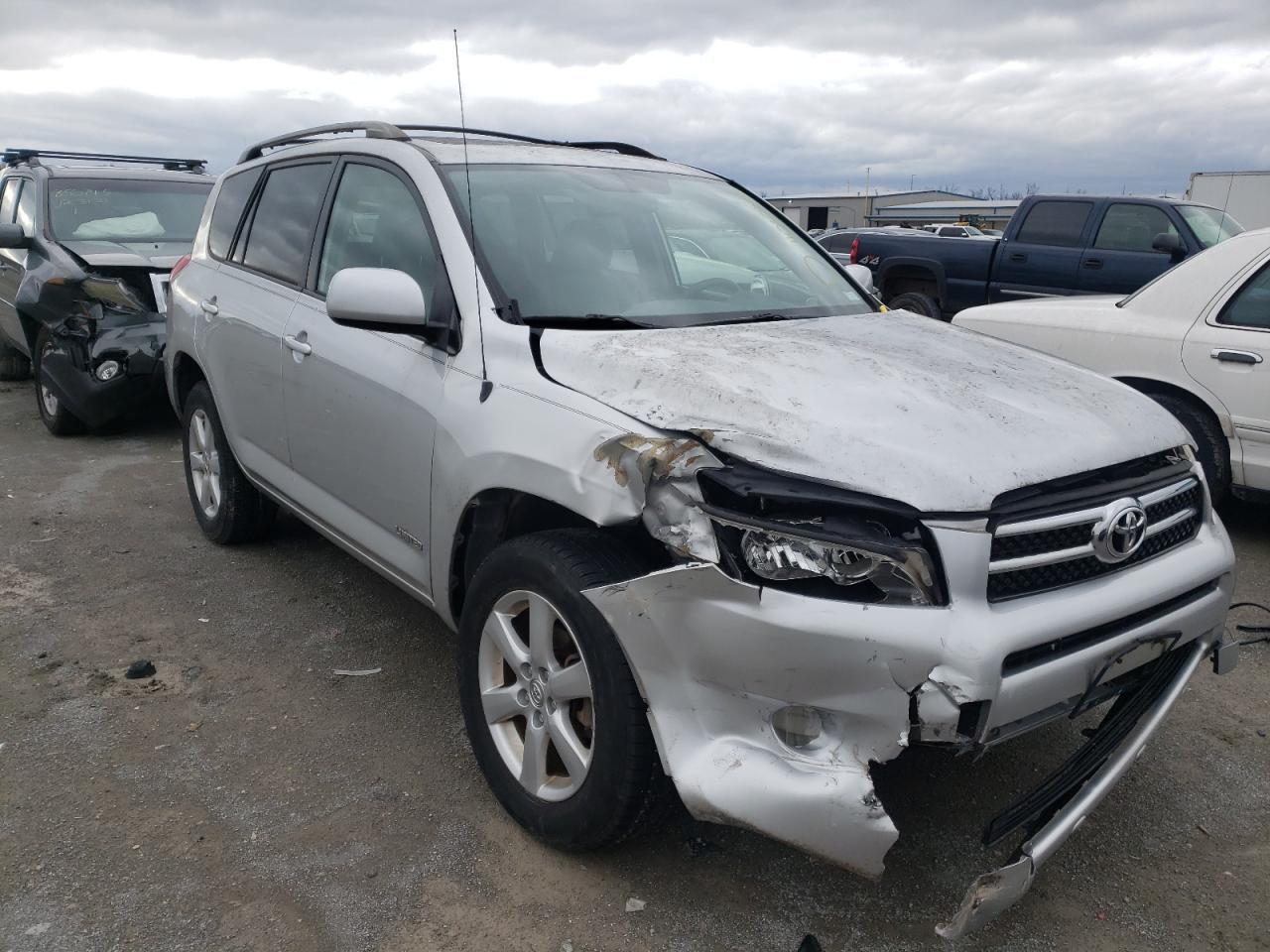 Photo 1 from auction – 2008 TOYOTA RAV4 LIMIT with VIN JTMZD31V686065466