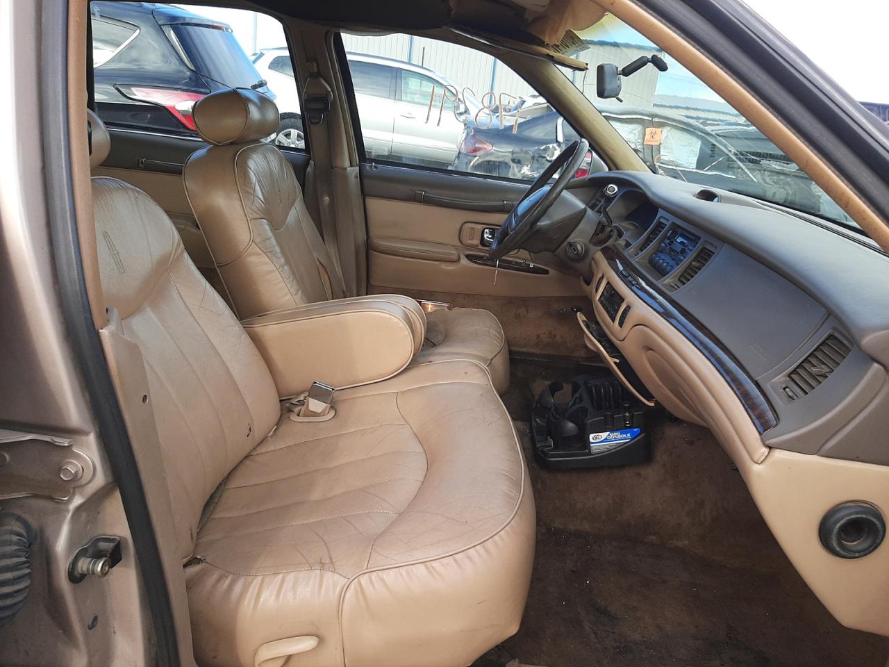 Photo 5 from auction – 1997 LINCOLN TOWN CAR E with VIN 1LNLM81W4VY712440