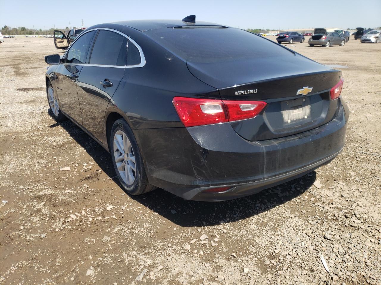 Photo 3 from auction – 2017 CHEVROLET MALIBU LT with VIN 1G1ZE5ST9HF181761