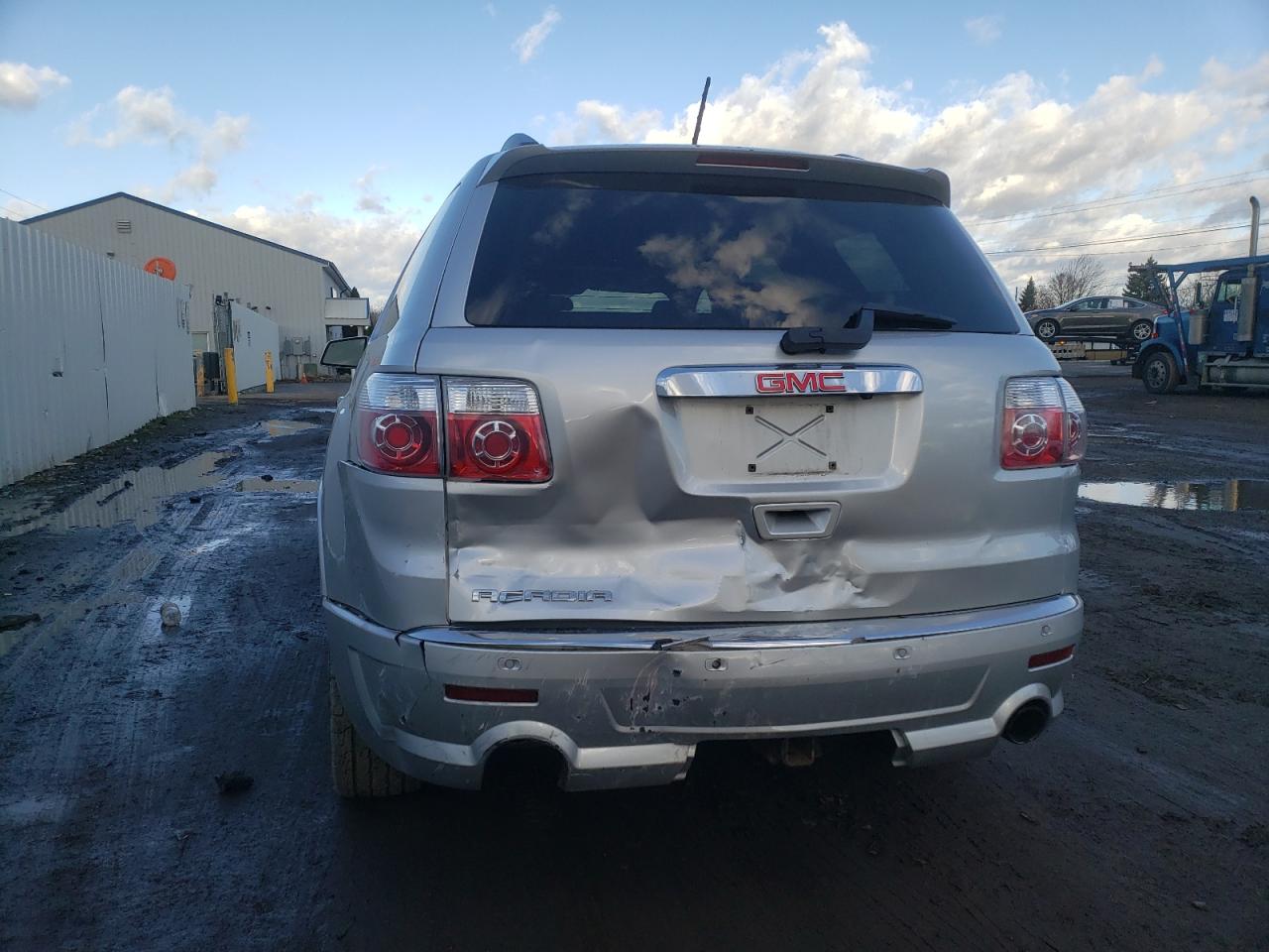 Photo 9 from auction – 2011 GMC ACADIA DEN with VIN 1GKKRTED7BJ367426