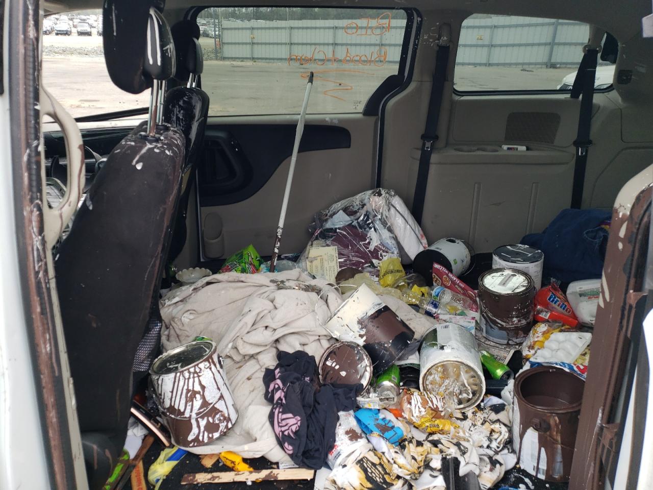 Photo 6 from auction – 2014 DODGE GRAND CARA with VIN 2C4RDGCG1ER291795
