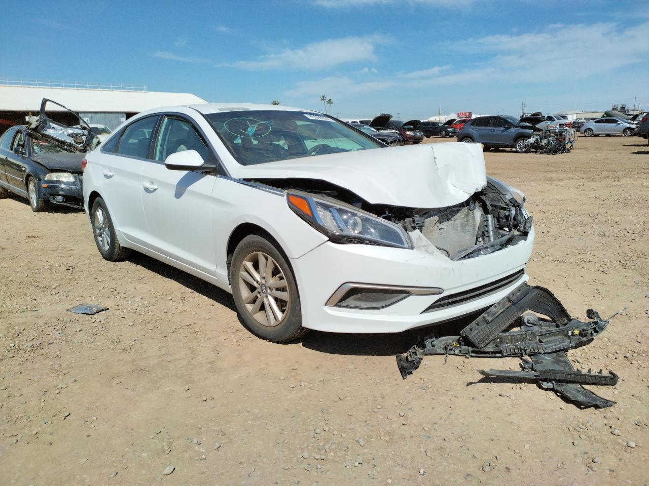 Photo 11 from auction – 2017 HYUNDAI SONATA SE with VIN 5NPE24AF3HH540211