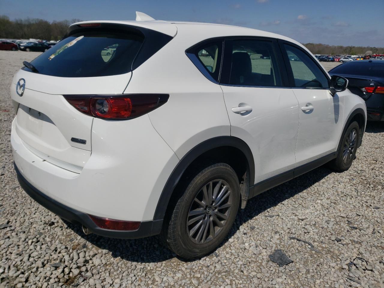 Photo 4 from auction – 2018 MAZDA CX-5 SPORT with VIN JM3KFBBM7J0313591