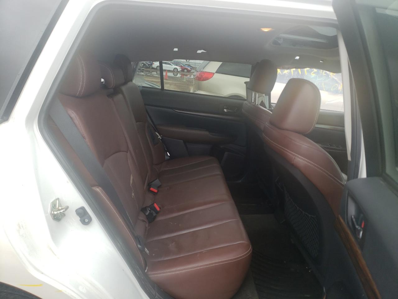 Photo 6 from auction – 2013 SUBARU OUTBACK 3. with VIN 4S4BRDSC7D2265596