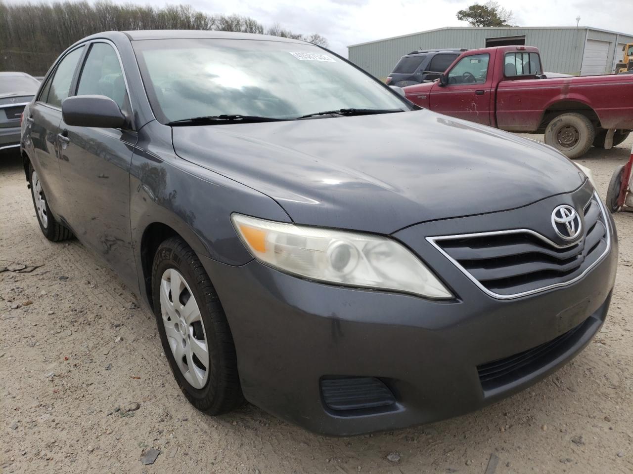 TOYOTA CAMRY BASE 2011 with VIN 4T1BF3EKXBU675753 - Photo from auction
