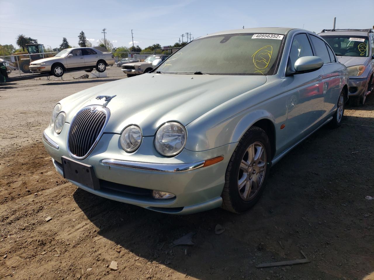 Photo 2 from auction – 2003 JAGUAR S-TYPE with VIN SAJEA01T43FM90148