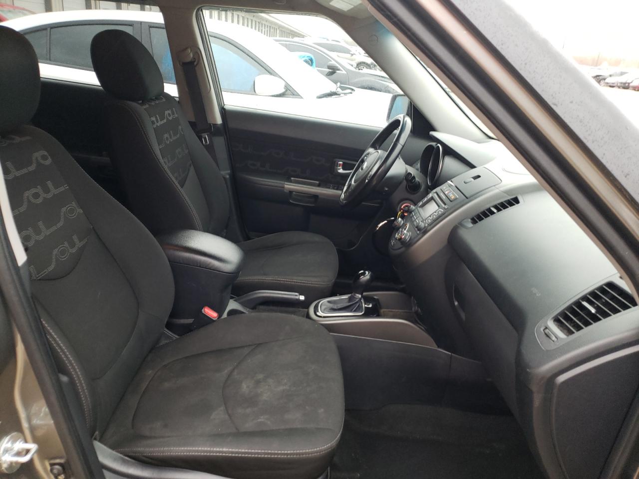 Photo 5 from auction – 2013 KIA SOUL + with VIN KNDJT2A60D7567462