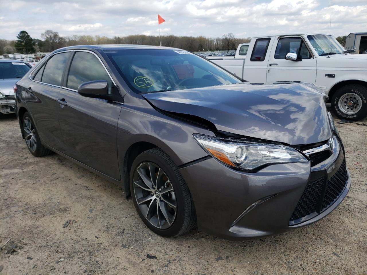 Photo 1 from auction – 2015 TOYOTA CAMRY LE with VIN 4T1BF1FK8FU943840