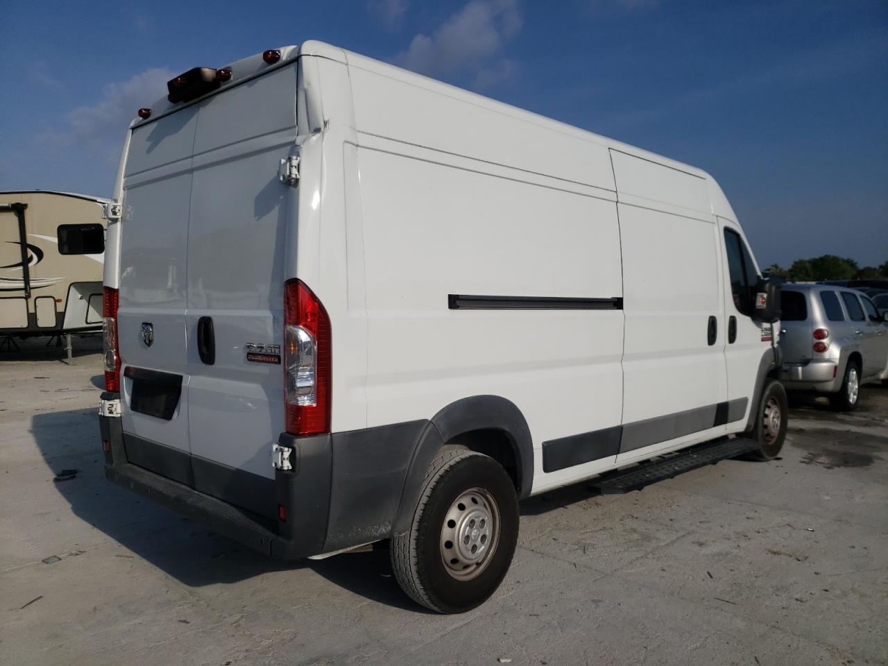 Photo 4 from auction – 2016 RAM PROMASTER with VIN 3C6TRVDG2GE107793