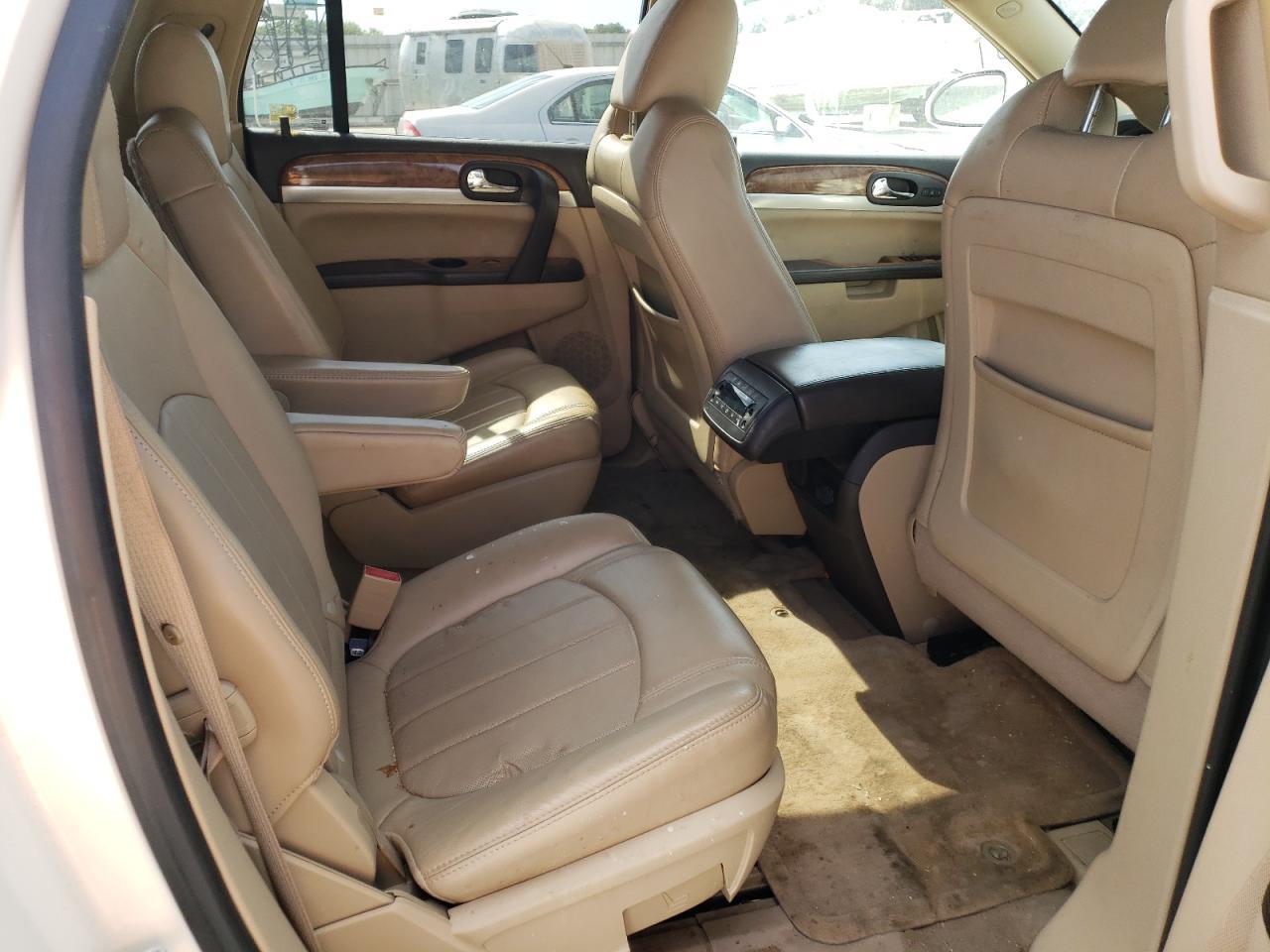 Photo 6 from auction – 2010 BUICK ENCLAVE CX with VIN 5GALRCED3AJ125474