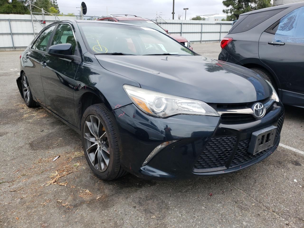Photo 1 from auction – 2015 TOYOTA CAMRY XSE with VIN 4T1BF1FK2FU876152