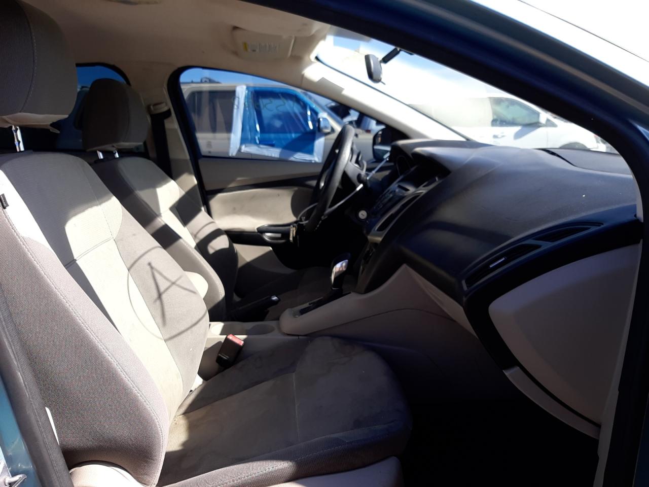 Photo 5 from auction – 2012 FORD FOCUS SE with VIN 1FAHP3F29CL456418