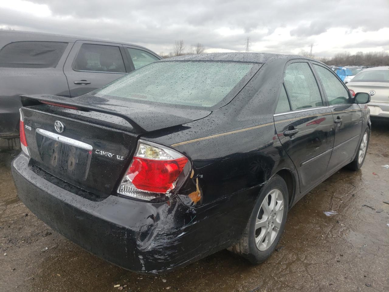 Photo 4 from auction – 2005 TOYOTA CAMRY LE with VIN 4T1BE30K65U017734