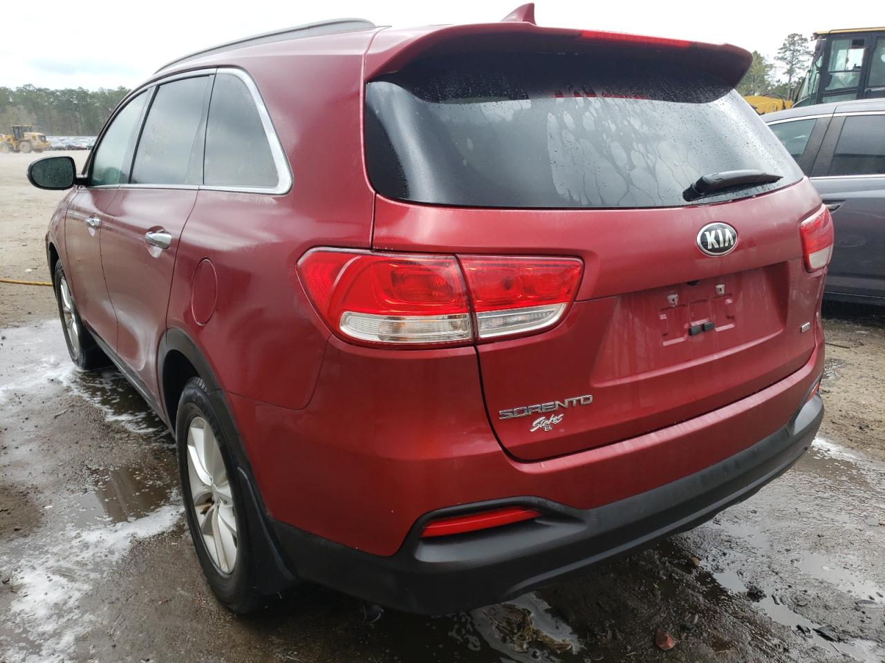 Photo 3 from auction – 2016 KIA SORENTO LX with VIN 5XYPG4A34GG012053