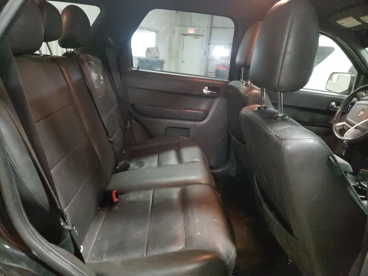Foto 6 de la subasta – 2010 FORD ESCAPE LIM con VIN 1FMCU0E75AKA33200
