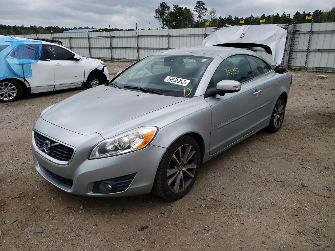 Photo 2 from auction – 2012 VOLVO C70 T5 with VIN YV1672MC4CJ127333