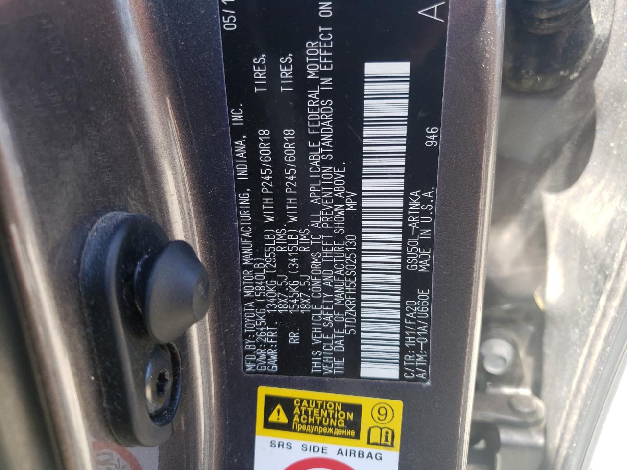 Photo 10 from auction – 2014 TOYOTA HIGHLANDER with VIN 5TDZKRFH5ES025130