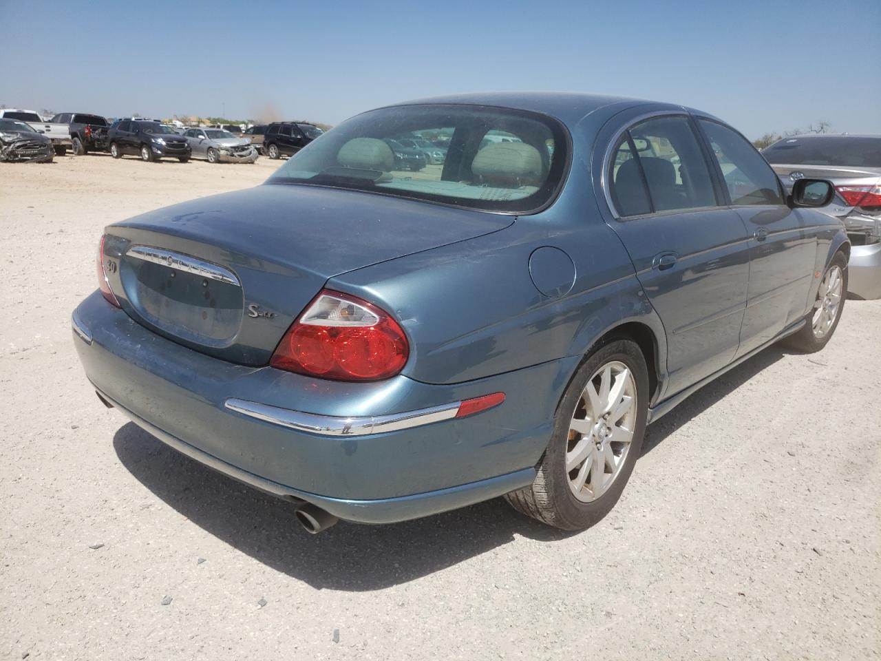 Photo 4 from auction – 2000 JAGUAR S-TYPE with VIN SAJDA01C7YFL64210
