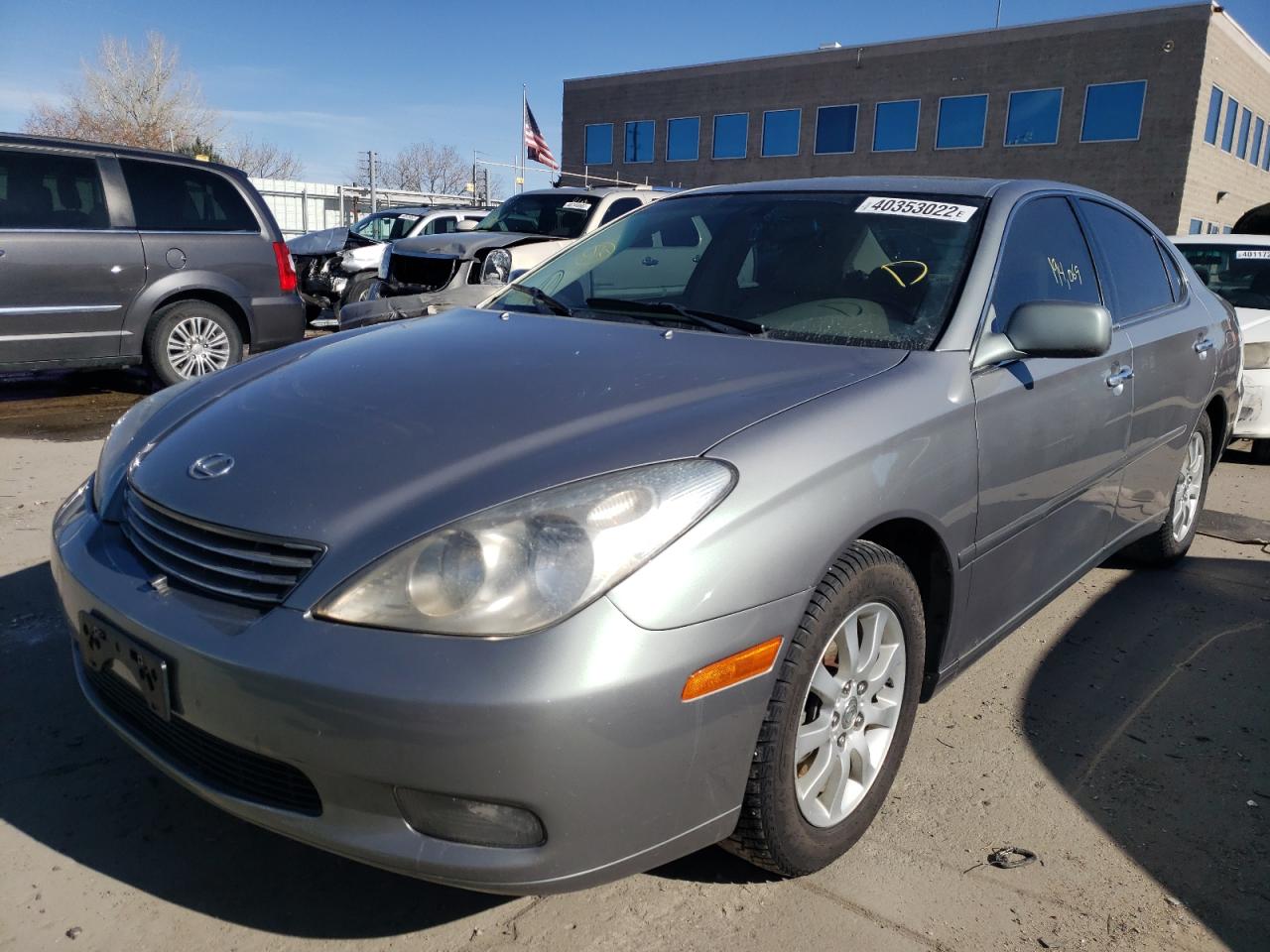Photo 2 from auction – 2002 LEXUS ES 300 with VIN JTHBF30G120022239
