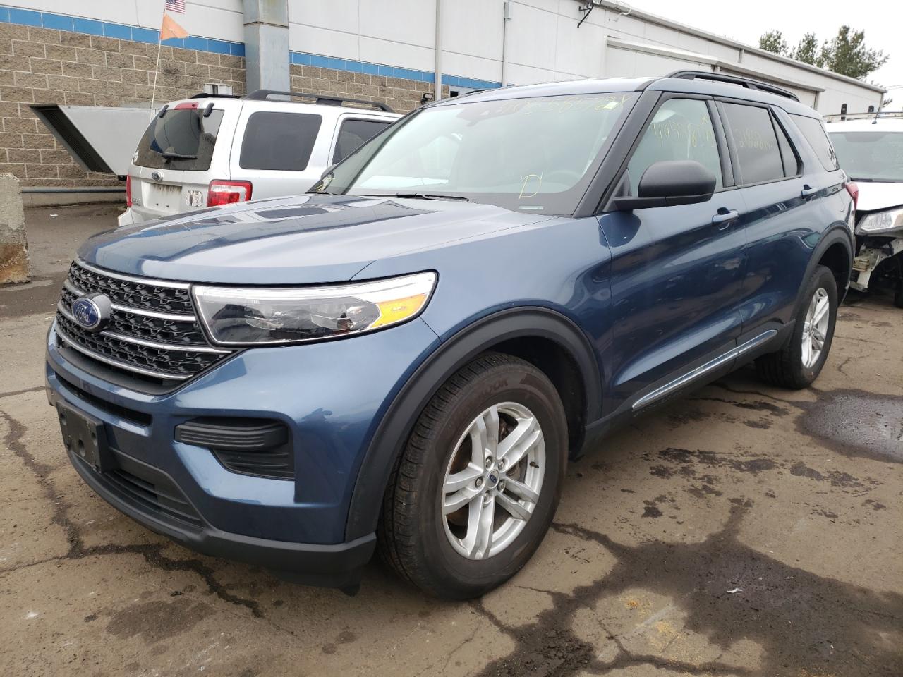 Photo 2 from auction – 2020 FORD EXPLORER X with VIN 1FMSK8DH5LGC19335