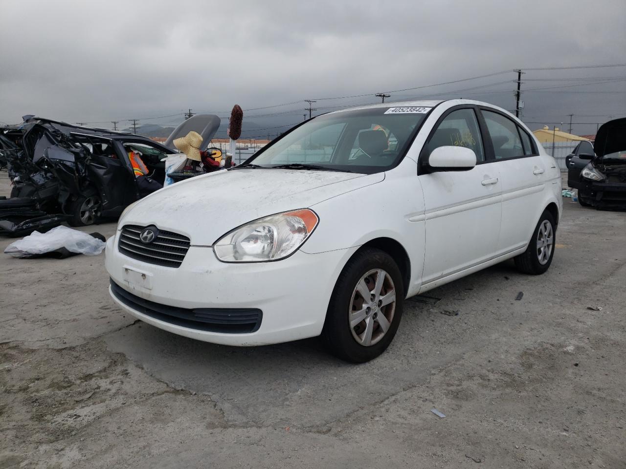 Photo 2 from auction – 2011 HYUNDAI ACCENT GLS with VIN KMHCN4AC3BU610058