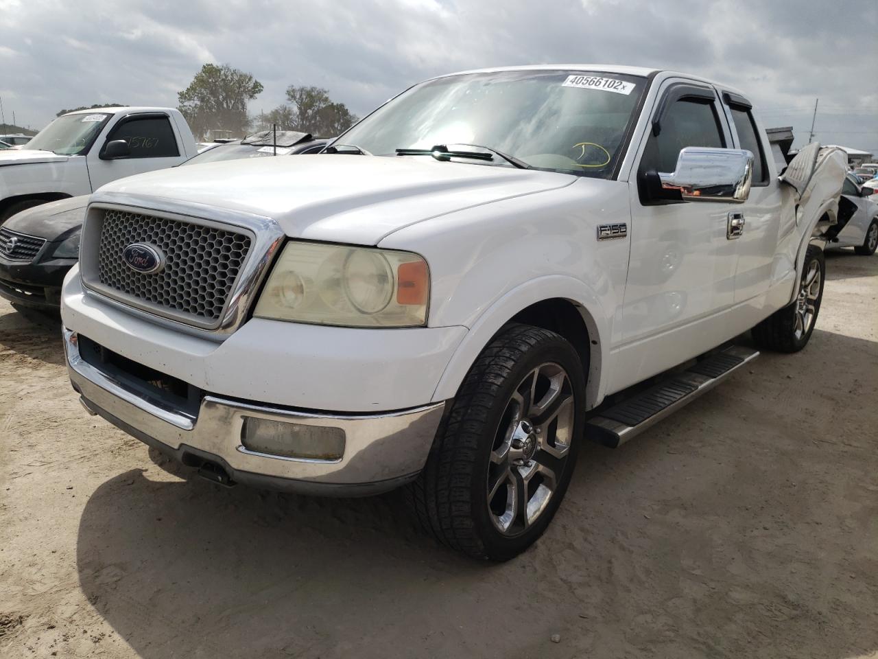 Photo 2 from auction – 2004 FORD F150 with VIN 1FTPX12544NA82820