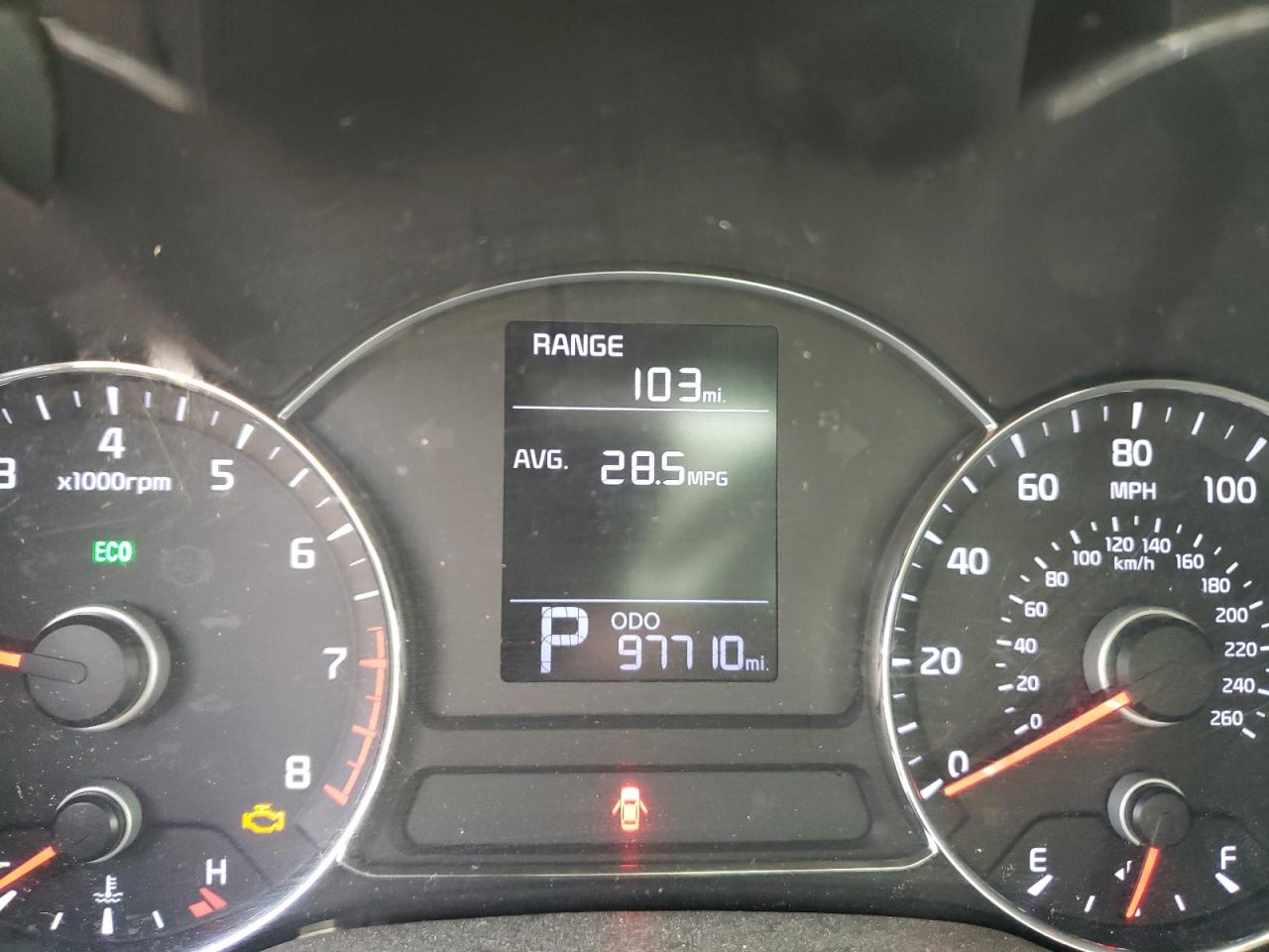 Photo 12 from auction – 2016 KIA FORTE LX with VIN KNAFK5A82G5631297