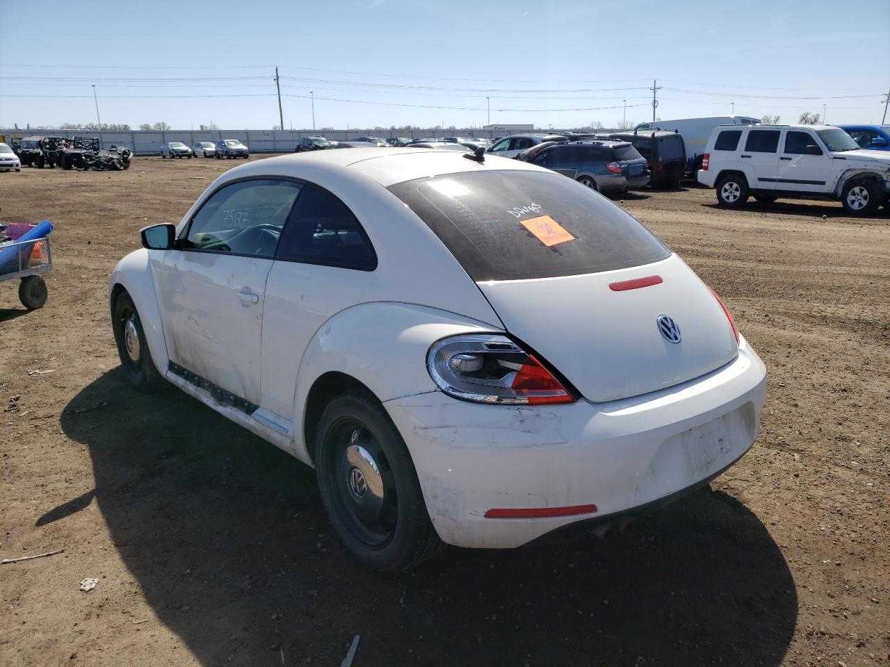 Photo 3 from auction – 2014 VOLKSWAGEN BEETLE with VIN 3VWJP7AT5EM613251