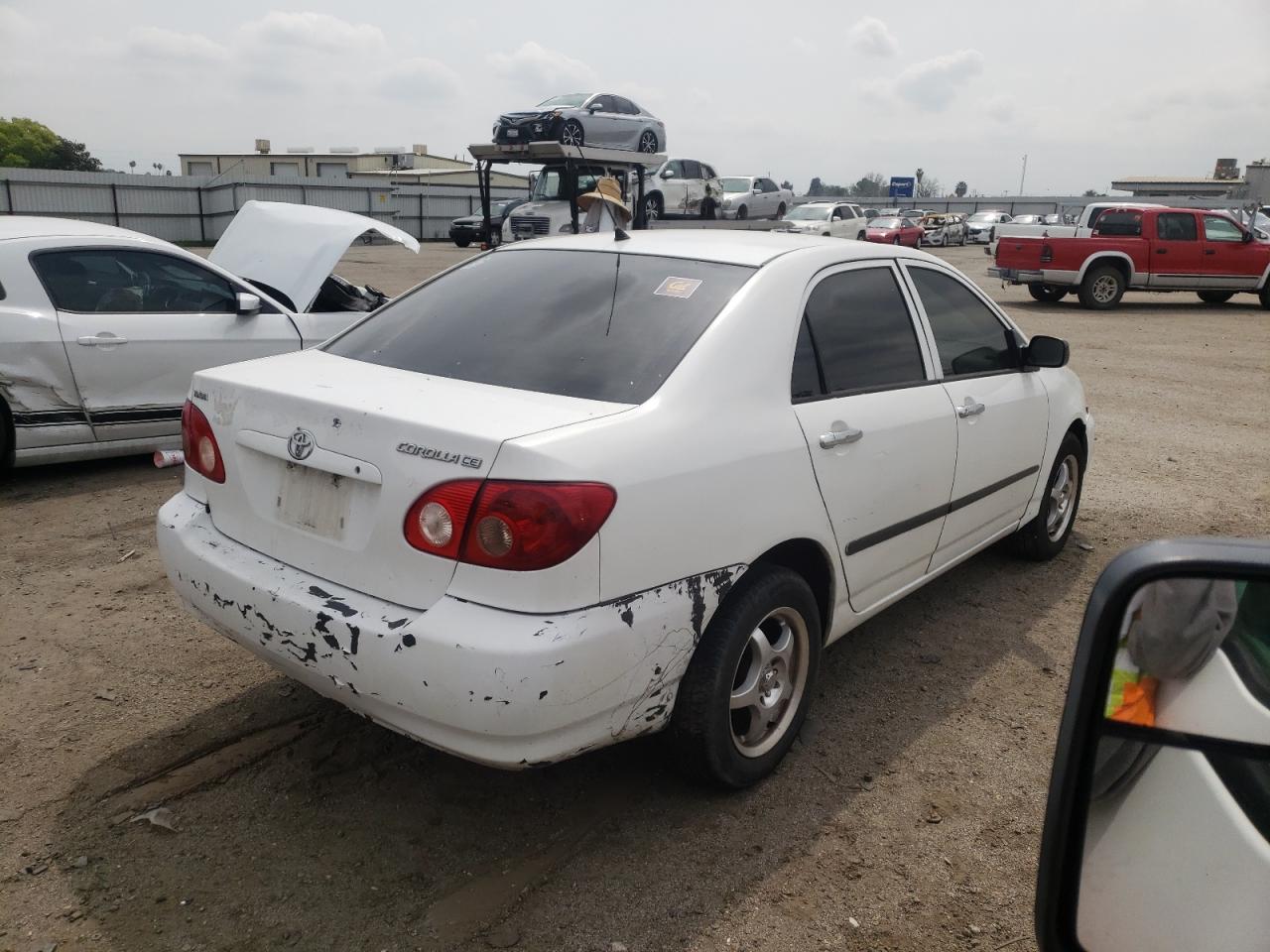 Photo 4 from auction – 2005 TOYOTA COROLLA CE with VIN 1NXBR32E15Z467111
