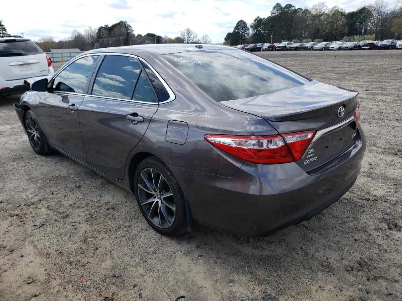 Photo 3 from auction – 2015 TOYOTA CAMRY LE with VIN 4T1BF1FK8FU943840