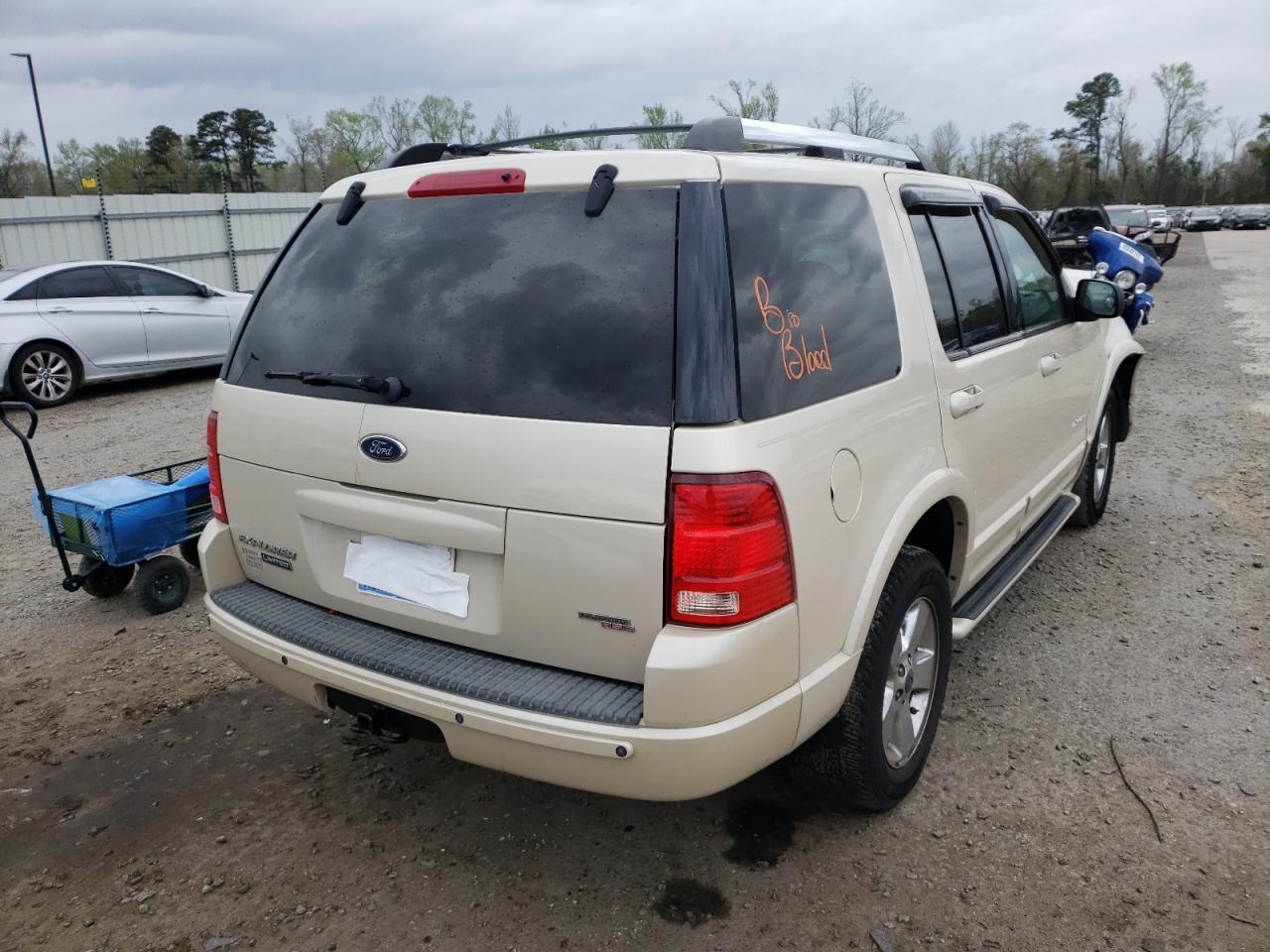 Photo 4 from auction – 2005 FORD EXPLORER L with VIN 1FMZU65K85ZA02229