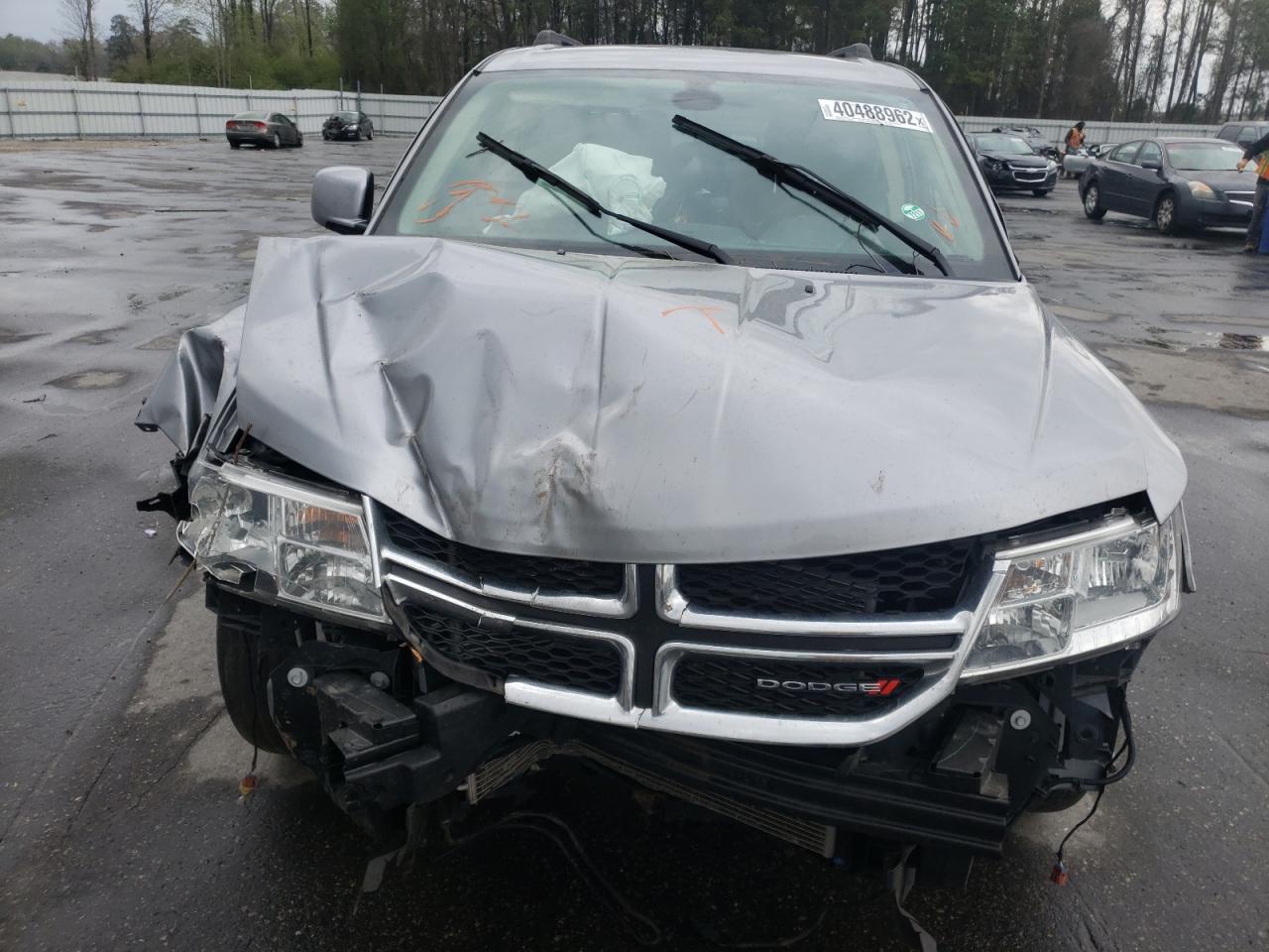 Photo 10 from auction – 2019 DODGE JOURNEY SE with VIN 3C4PDCBB3KT833669
