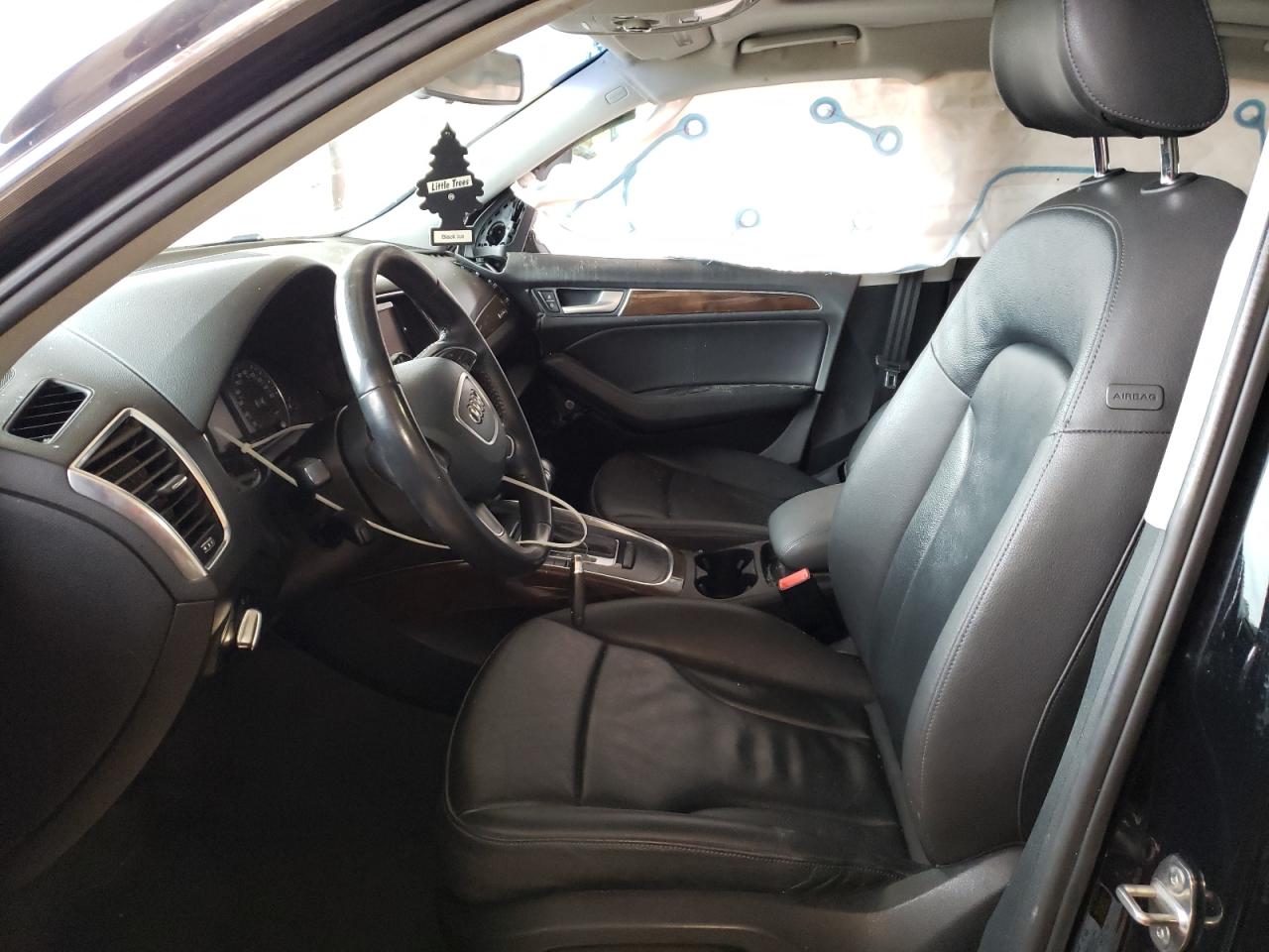 Photo 5 from auction – 2016 AUDI Q5 PREMIUM with VIN WA1C2AFP2GA124626