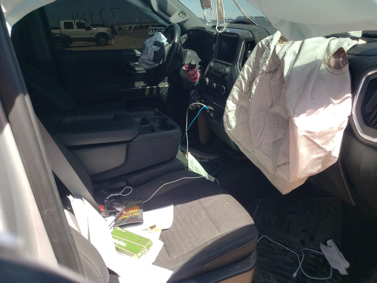 Photo 5 from auction – 2019 CHEVROLET SILVERADO with VIN 1GCPWCED9KZ136586
