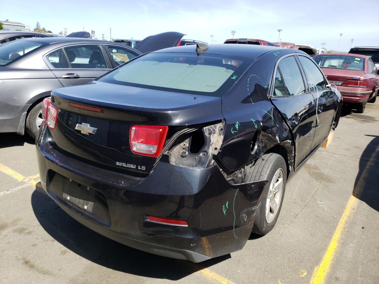 Photo 4 from auction – 2015 CHEVROLET MALIBU LS with VIN 1G11B5SL1FF149955