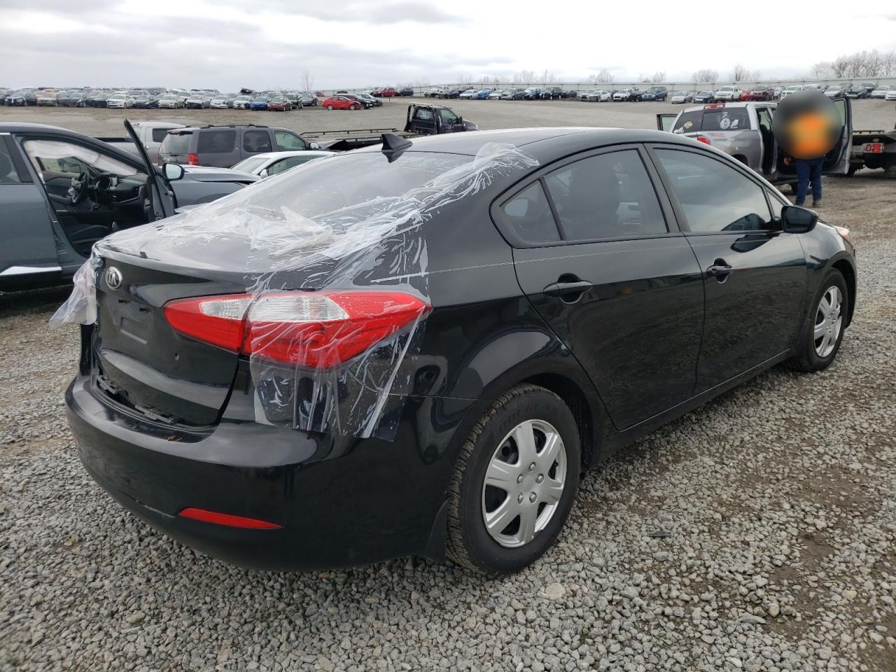 Zdjęcie 4 z aukcji – 2015 KIA FORTE LX z VIN KNAFK4A68F5285733