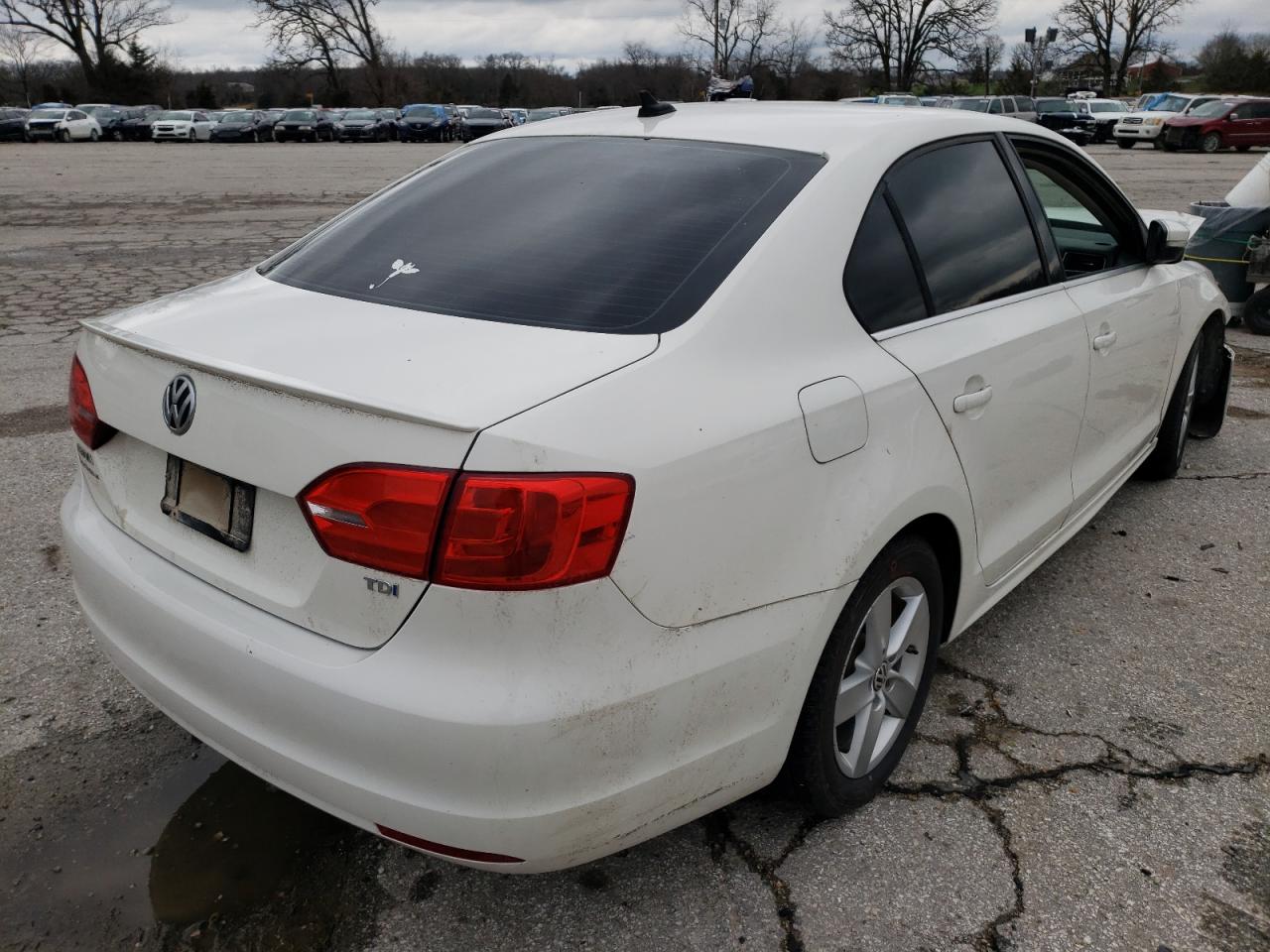 Photo 4 from auction – 2012 VOLKSWAGEN JETTA TDI with VIN 3VWLL7AJ9CM368065
