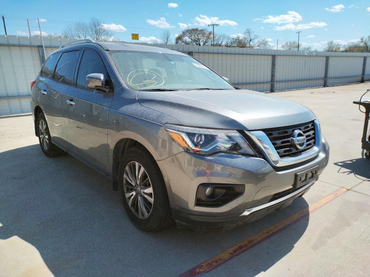 NISSAN PATHFINDER 2020 with VIN 5N1DR2CN1LC635852 - Photo from auction