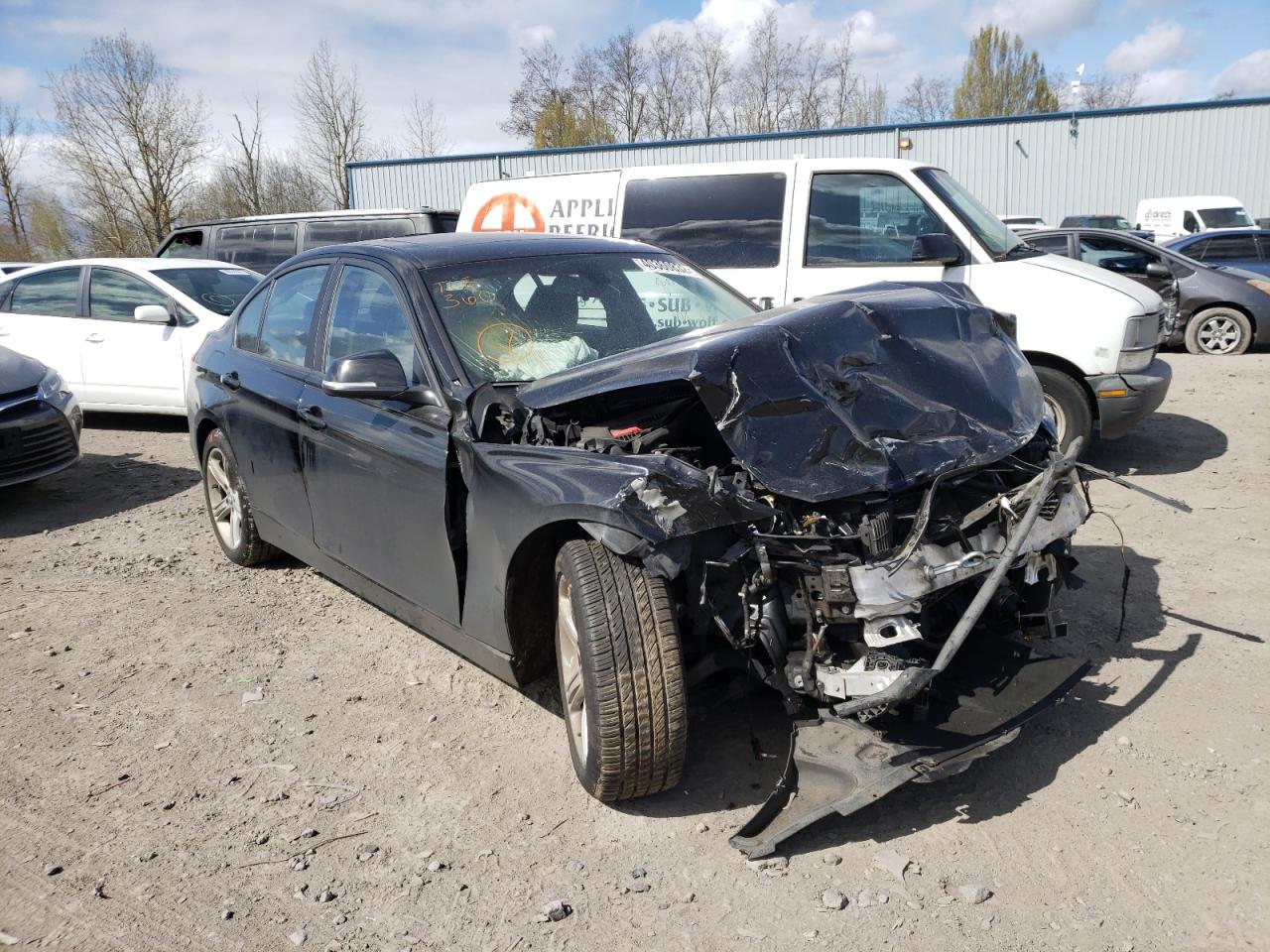 BMW 320 I XDRI 2014 with VIN WBA3C3C56EK200032 - Photo from auction