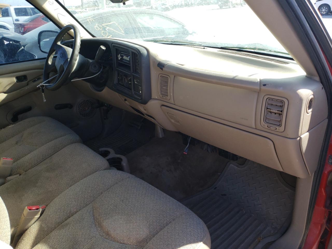 Photo 9 from auction – 2004 CHEVROLET SILVERADO with VIN 1GCEC14X14Z144328