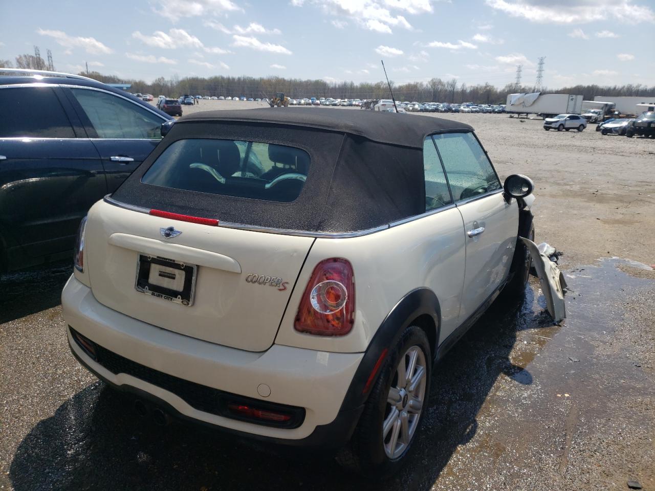Photo 4 from auction – 2015 MINI COOPER S with VIN WMWZP3C58FT707783
