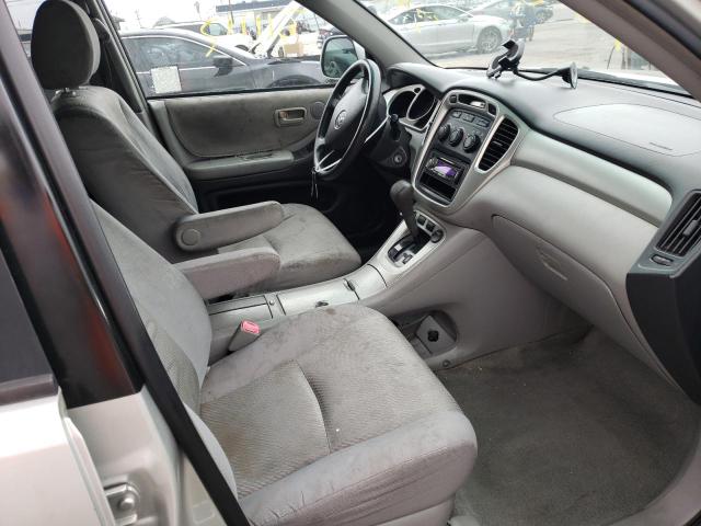 Photo 5 from auction – 2004 TOYOTA HIGHLANDER with VIN JTEGP21A040011627